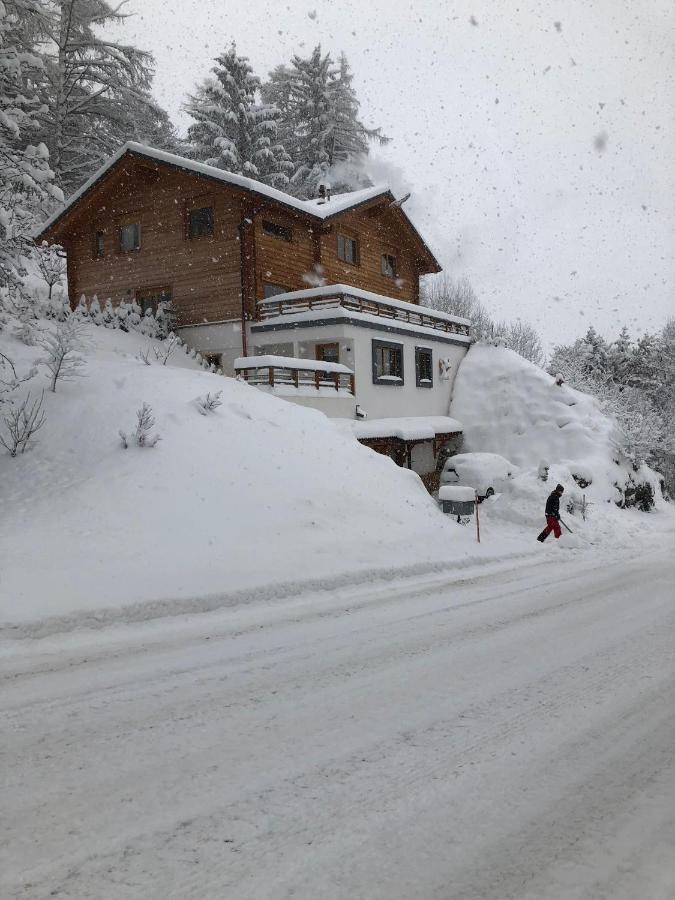Chalet Aigle Lägenhet Crans-Montana Exteriör bild